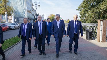 Ассоциация законодательных (представительных) органов государственной  власти субъектов РФ ПФО В Нижнем Новгороде